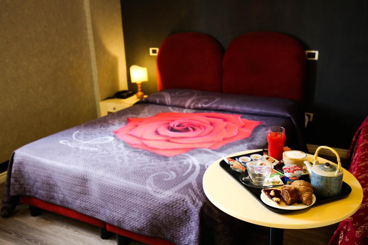 Hotel Benedetti Campello sul Clitunno Dış mekan fotoğraf