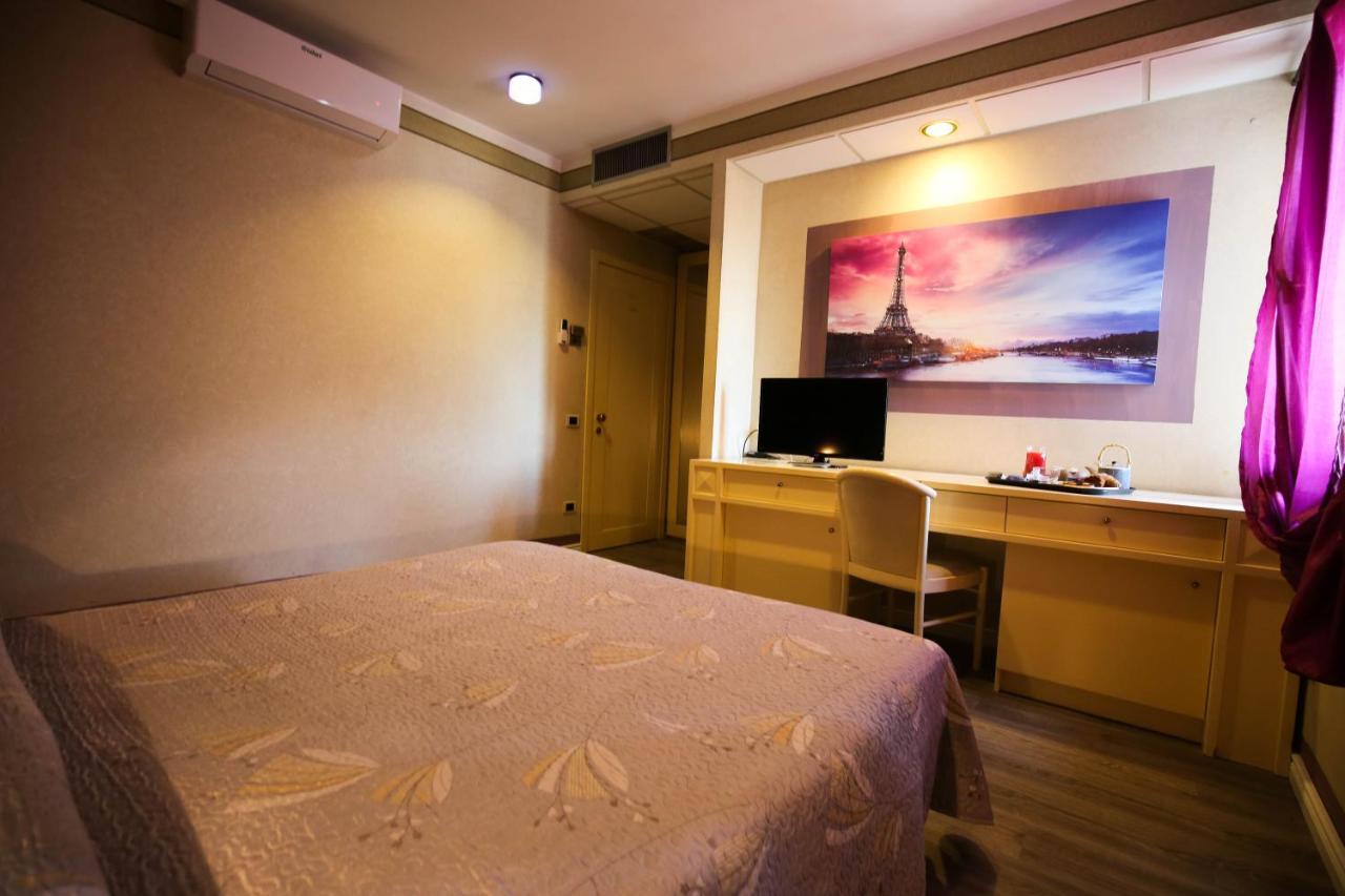 Hotel Benedetti Campello sul Clitunno Dış mekan fotoğraf